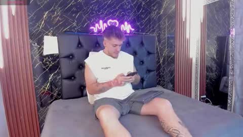 Keane online show from 11/10/25, 12:59