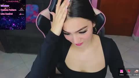 Snapshot of keeiity_moon chatting on 03/07/25, 02:12 keeiity_moon online show from 03/07/25, 02:12