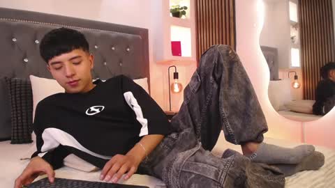 nico online show from 04/01/26, 01:41