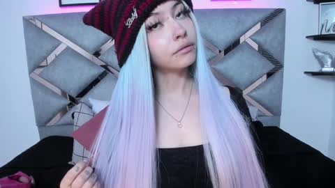 Keidy Monday to Saturday from 200 pm to 810pm  UTC-5 Colombia Time online show from 01/13/25, 07:10