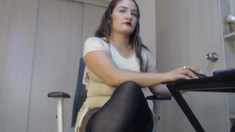 Snapshot of keilafranco chatting on 02/06/25, 08:13 keilafranco online show from 02/06/25, 08:13