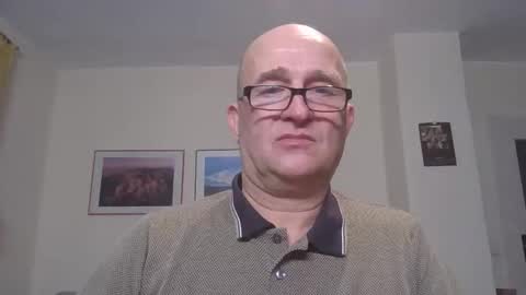 keilie1 online show from 12/21/25, 09:55