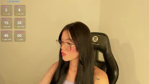 Snapshot of keily_brox chatting on 11/13/25, 08:52 Keily brox online show from 11/13/25, 08:52