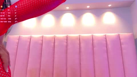 Snapshot of keily_ross1 chatting on 11/23/25, 12:54 Keily Ross online show from 11/23/25, 12:54