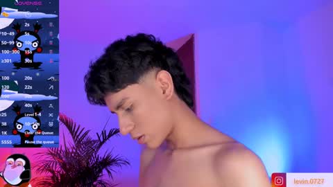 Alejandro Gonzalez online show from 09/23/25, 06:16