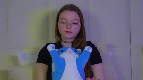 Keira online show from 03/07/25, 03:19