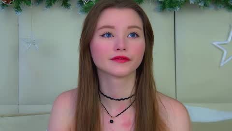 Keira online show from 12/19/25, 06:26