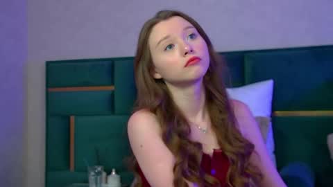 Keira online show from 03/24/26, 06:35