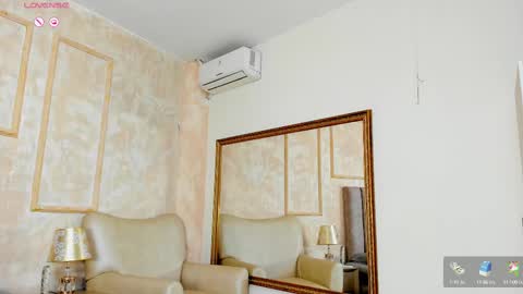 keirahartz online show from 02/24/25, 08:17