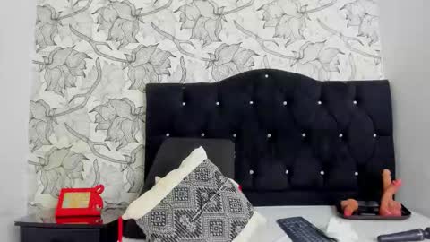   online show from 01/15/26, 11:59