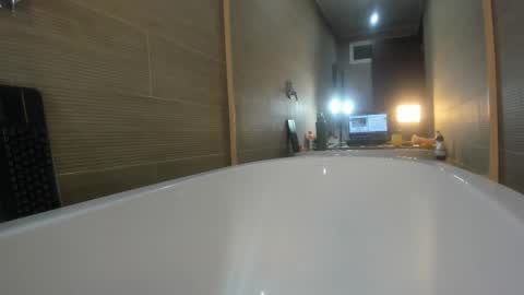 keiry_gonzalez11_aws online show from 09/12/25, 01:38