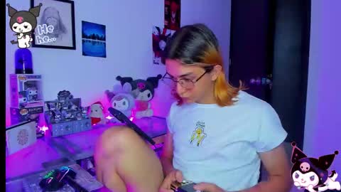 Keita moon online show from 11/19/25, 08:53