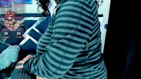 Snapshot of keitch_cute chatting on 10/16/25, 02:40 keitch_cute online show from 10/16/25, 02:40