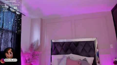 Snapshot of keitlynsoto chatting on 09/09/25, 12:26 Sofia online show from 09/09/25, 12:26