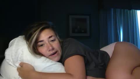 Snapshot of kekes2015 chatting on 09/27/25, 06:13 kekes2015 online show from 09/27/25, 06:13