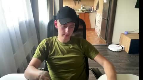 Snapshot of keksik__ chatting on 07/16/26, 10:10 keksik__ online show from 07/16/26, 10:10