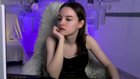 kelliebanshe online show from 04/13/26, 04:51