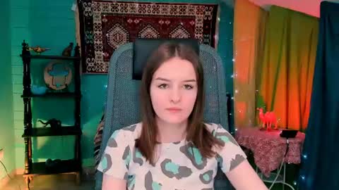 Snapshot of kelliebanshe chatting on 07/12/26, 04:25 kelliebanshe online show from 07/12/26, 04:25