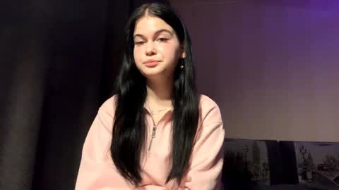 Snapshot of kelligosda chatting on 04/02/26, 03:42 Bella online show from 04/02/26, 03:42