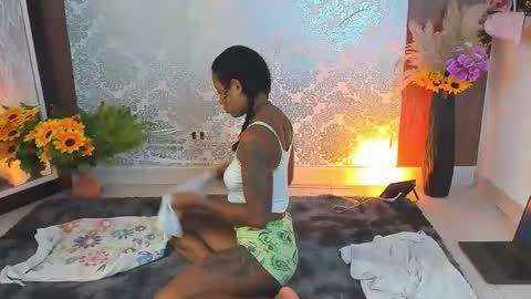 kelly__thomson online show from 09/21/25, 12:18