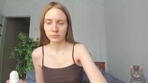 kelly_gerzikaaa online show from 03/23/26, 12:09