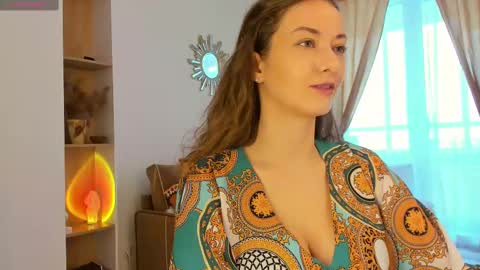 Kelly XO online show from 02/17/25, 01:21