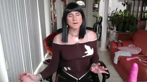 kellyanne Lynn but please call me fucktoy online show from 01/08/25, 05:48