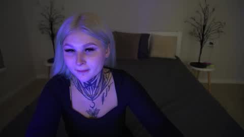 Snapshot of kellybabbe chatting on 10/05/25, 06:56 Kelly online show from 10/05/25, 06:56