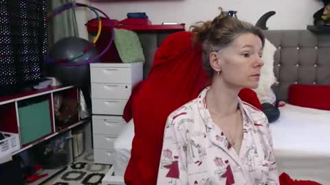 kelly online show from 02/06/25, 12:05