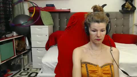 kelly online show from 02/06/25, 09:17