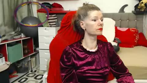 kelly online show from 03/10/25, 12:07