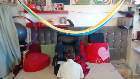 kelly online show from 10/10/25, 10:25