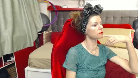 kelly online show from 11/03/25, 10:10