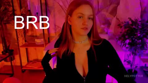 Snapshot of kellypoter chatting on 01/06/25, 08:50 kelly online show from 01/06/25, 08:50