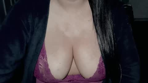 Kellyshow online show from 10/14/25, 02:23