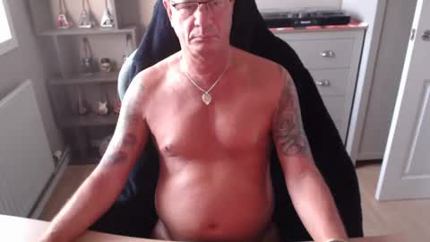 Snapshot of kellysomerset chatting on 06/23/26, 04:43 kellysomerset online show from 06/23/26, 04:43