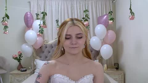 Kelly Stoneys online show from 02/14/25, 12:36