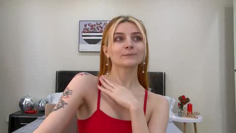 Kelly Stoneys online show from 03/09/25, 05:55