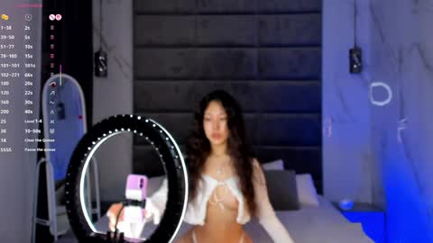 kellyy_bern online show from 05/21/26, 01:12
