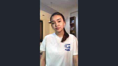 Luna online show from 04/15/26, 05:20