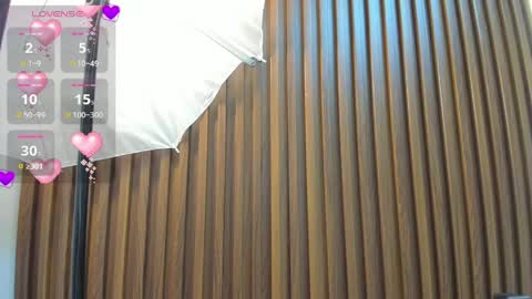 Snapshot of kelsseyanders chatting on 04/08/26, 12:38 online show from 04/08/26, 12:38