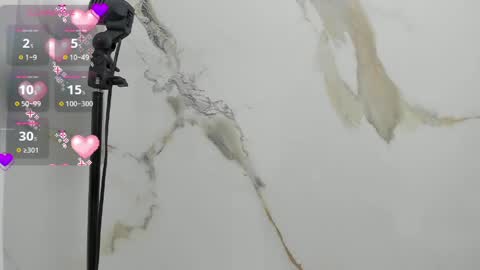 Snapshot of kelsseyanders chatting on 04/12/26, 12:10 online show from 04/12/26, 12:10