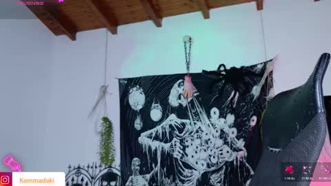 Snapshot of kemmadakii chatting on 10/22/25, 08:30 Kemma online show from 10/22/25, 08:30