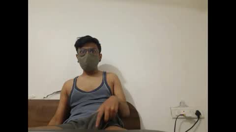 Snapshot of ken771 chatting on 02/05/25, 11:34 ken771 online show from 02/05/25, 11:34