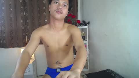 ken8804 online show from 03/25/26, 07:36