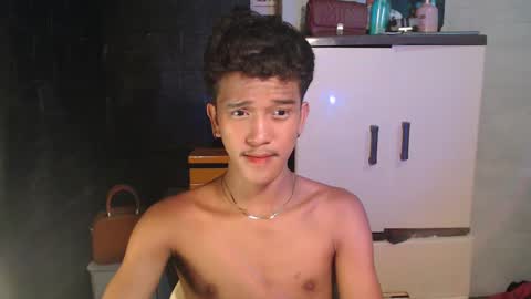 Snapshot of ken_bigcockxx chatting on 02/10/25, 06:03 Ken online show from 02/10/25, 06:03