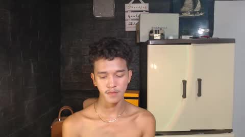 Snapshot of ken_bigcockxx chatting on 02/13/25, 02:09 Ken online show from 02/13/25, 02:09