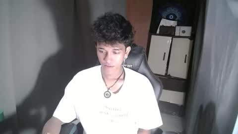 Snapshot of ken_bigcockxx chatting on 11/02/25, 10:28 Ken online show from 11/02/25, 10:28