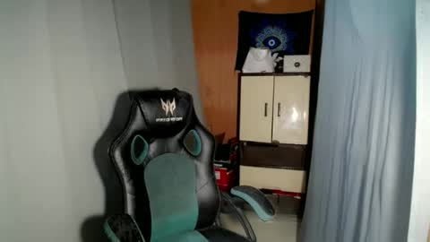 Snapshot of ken_bigcockxx chatting on 11/11/25, 06:52 Ken online show from 11/11/25, 06:52