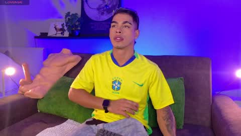   online show from 04/08/26, 09:09